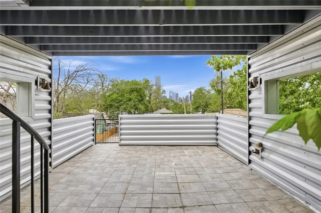 2202 Willow Street Austin TX 78702