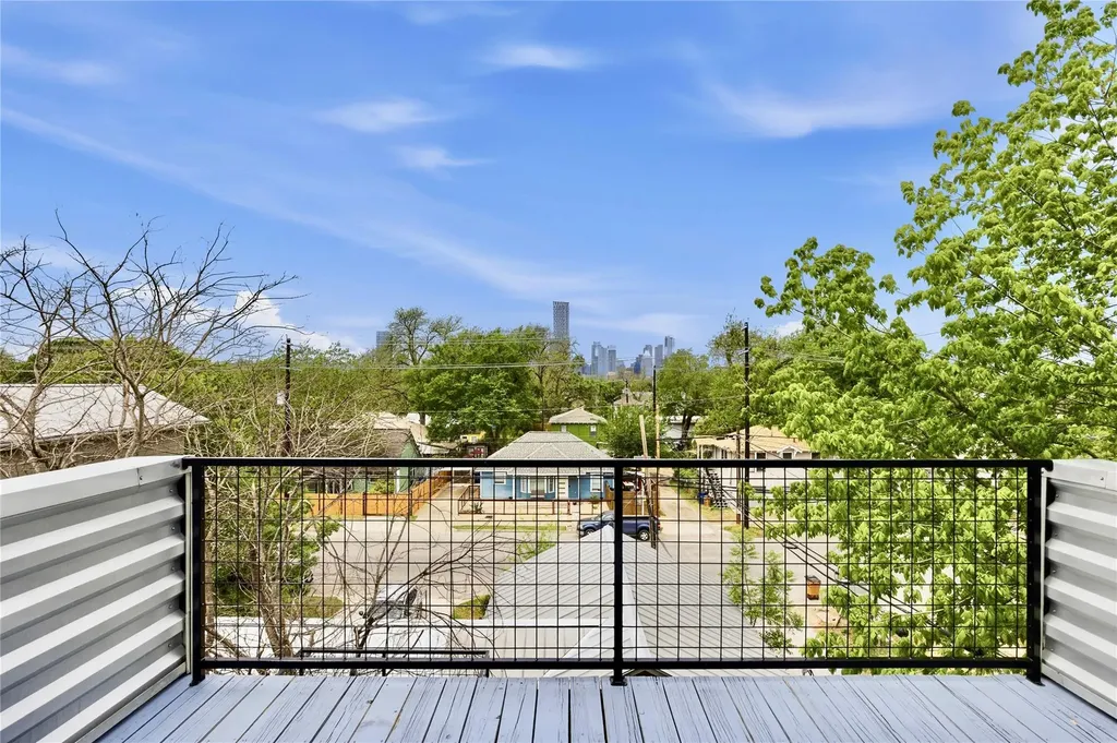 2202 Willow Street Austin TX 78702