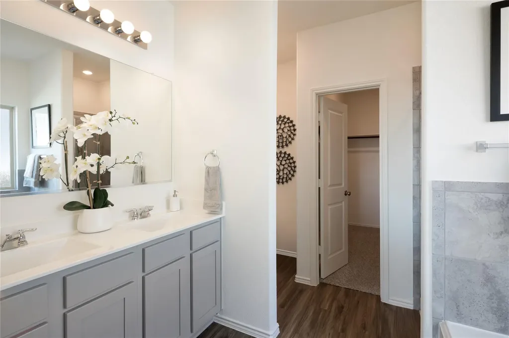 1503 Roaming Oak Bend Georgetown TX 78628