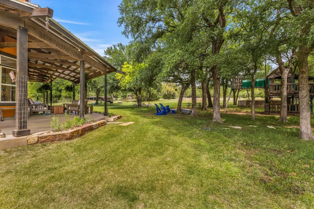 23802 Oscar Road Spicewood TX 78669