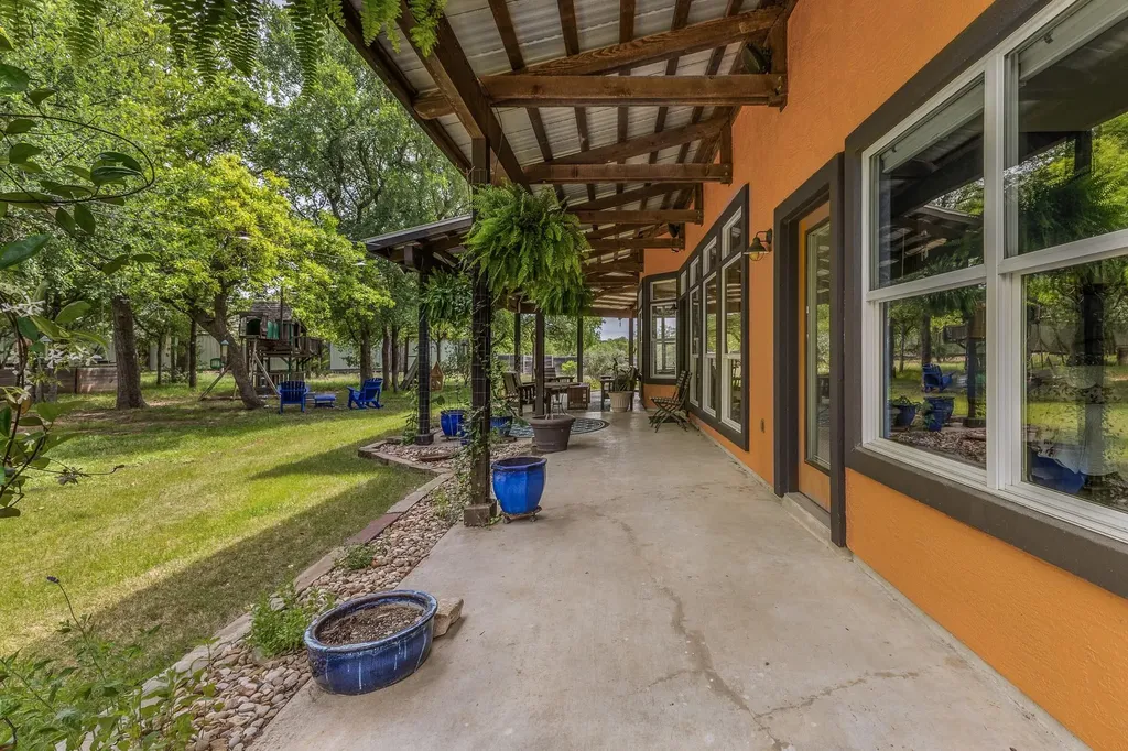 23802 Oscar Road Spicewood TX 78669