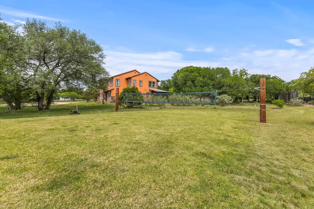 23802 Oscar Road Spicewood TX 78669