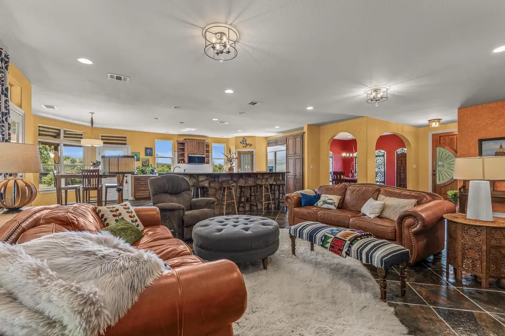 23802 Oscar Road Spicewood TX 78669