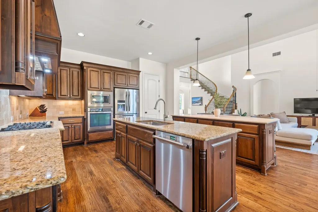 1301 Lions Lair Leander TX 78641