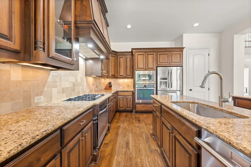 1301 Lions Lair Leander TX 78641