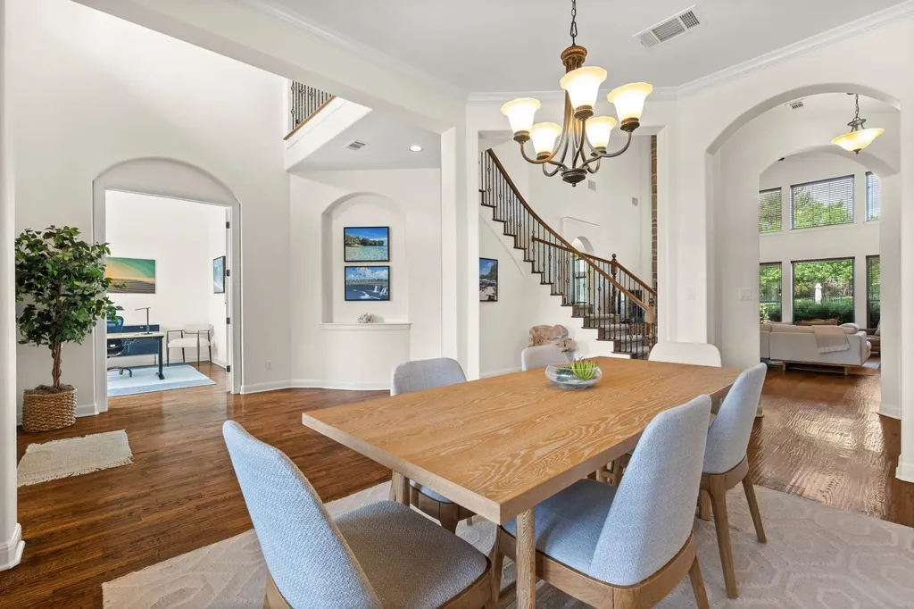 1301 Lions Lair Leander TX 78641