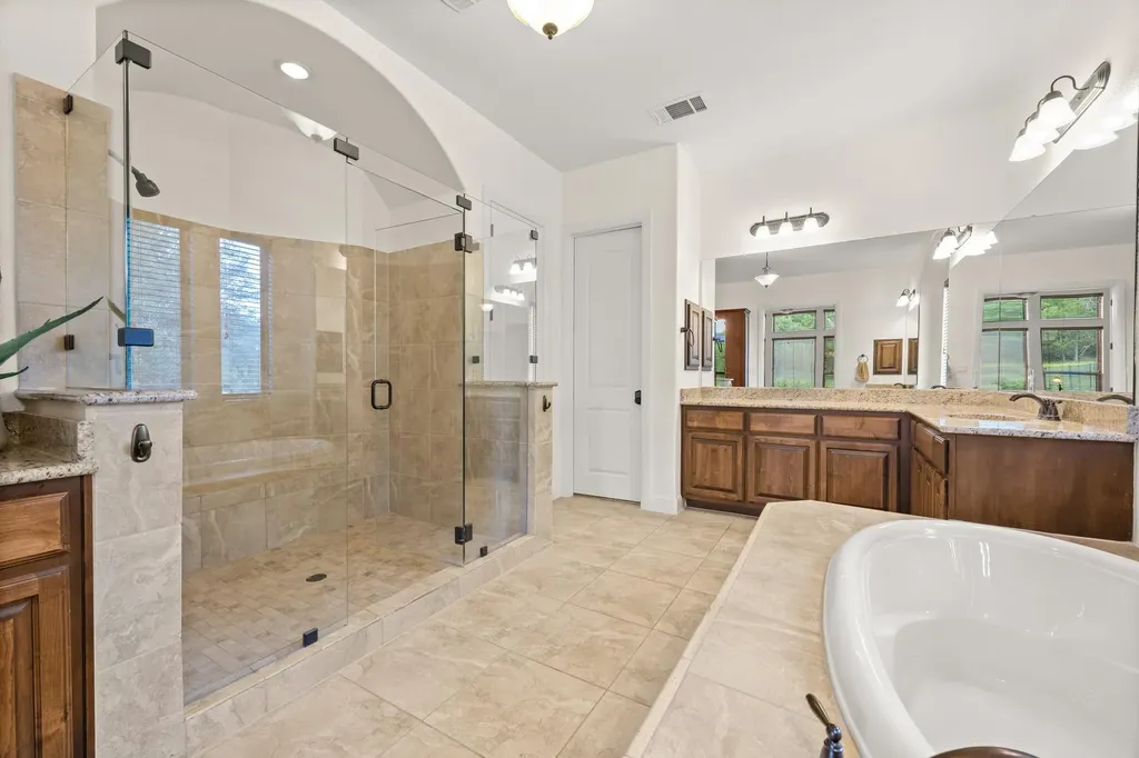 1301 Lions Lair Leander TX 78641