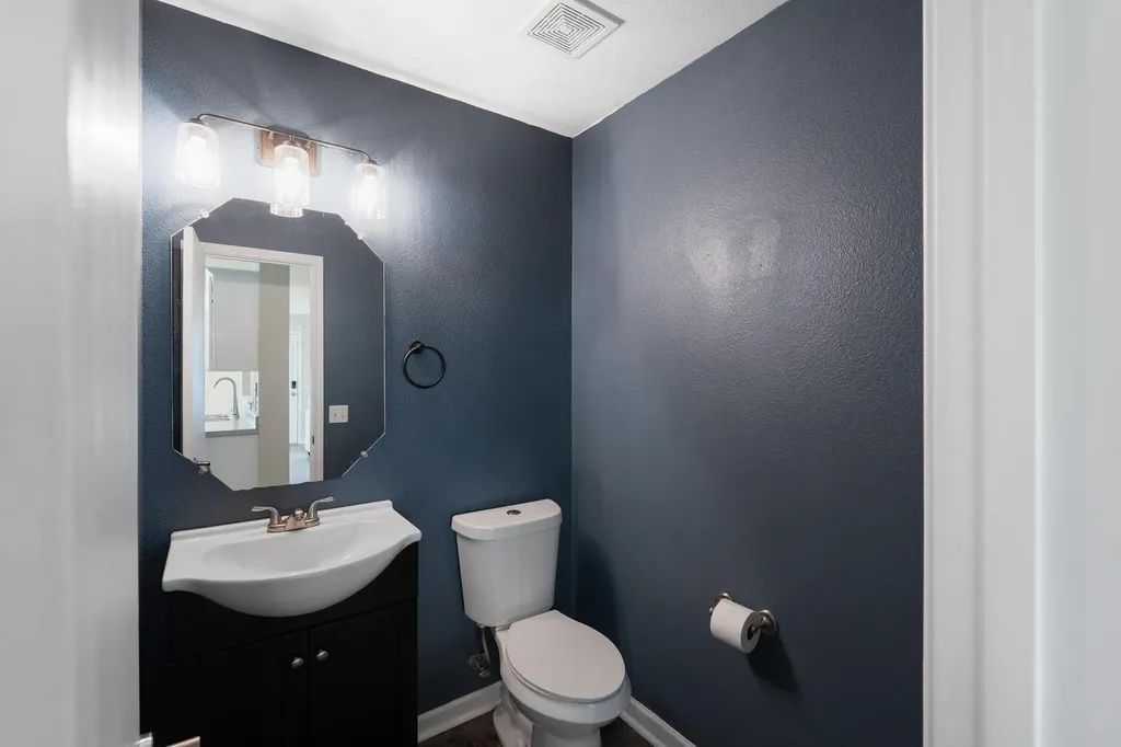 3003 Meadow Lane Taylor TX 76574
