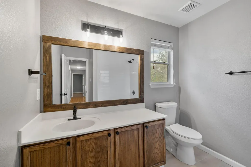 610 Haleys Cove Leander TX 78641