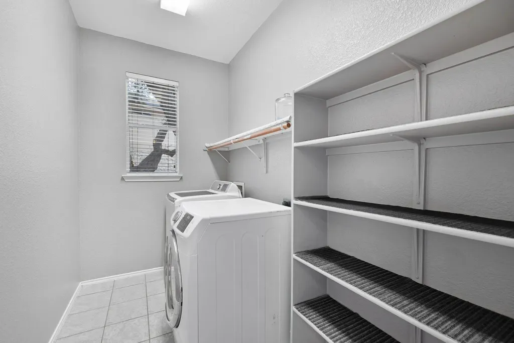 610 Haleys Cove Leander TX 78641