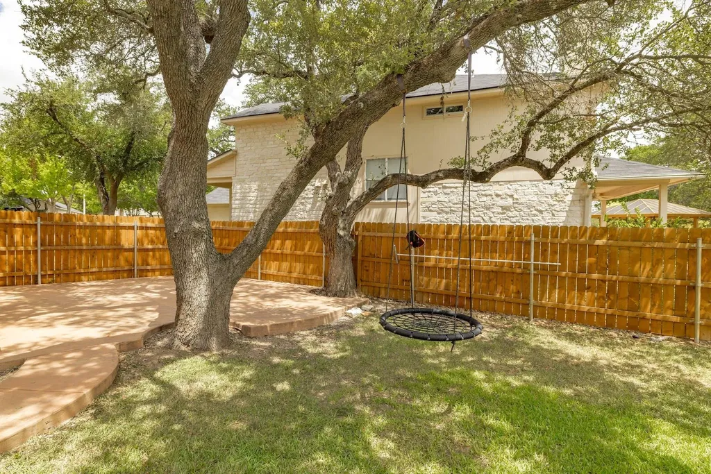 610 Haleys Cove Leander TX 78641