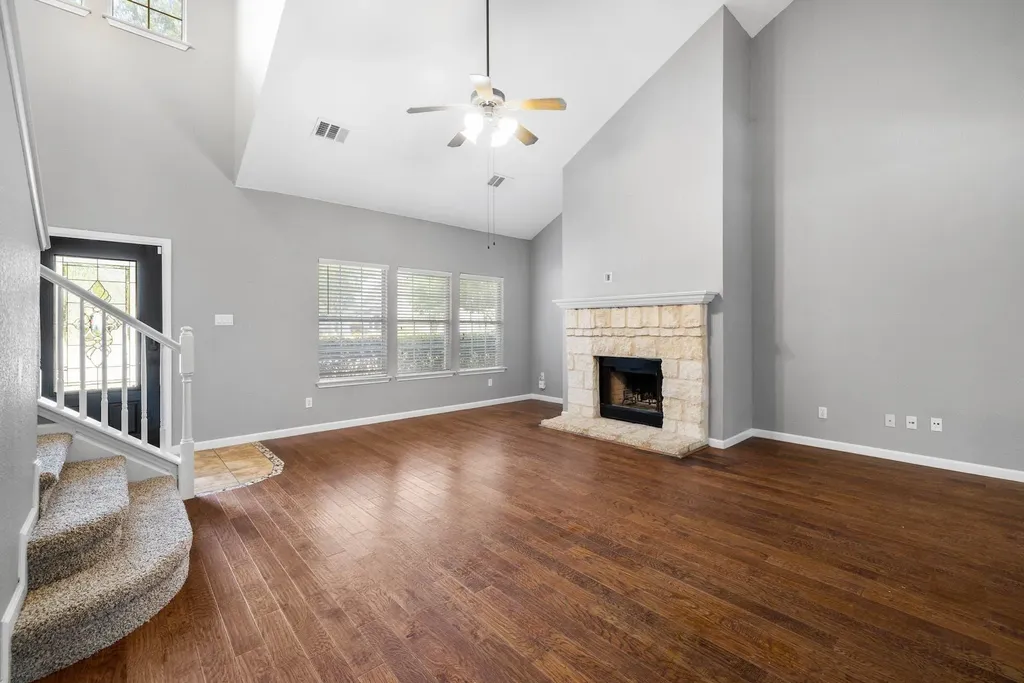 610 Haleys Cove Leander TX 78641