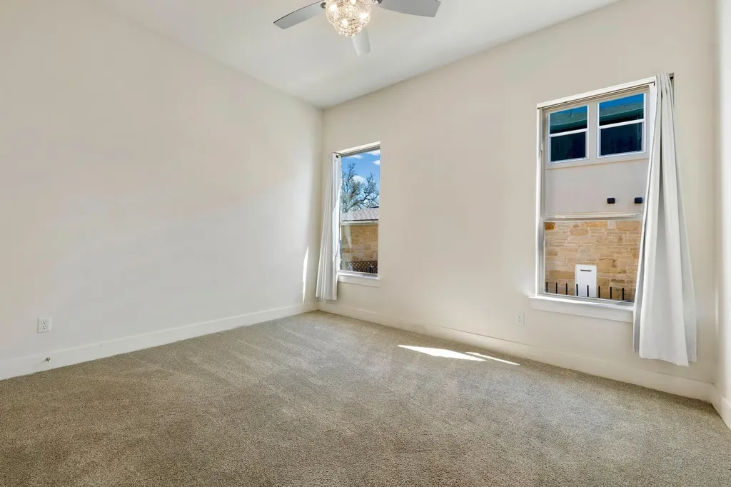145 Cistern Way Austin TX 78737