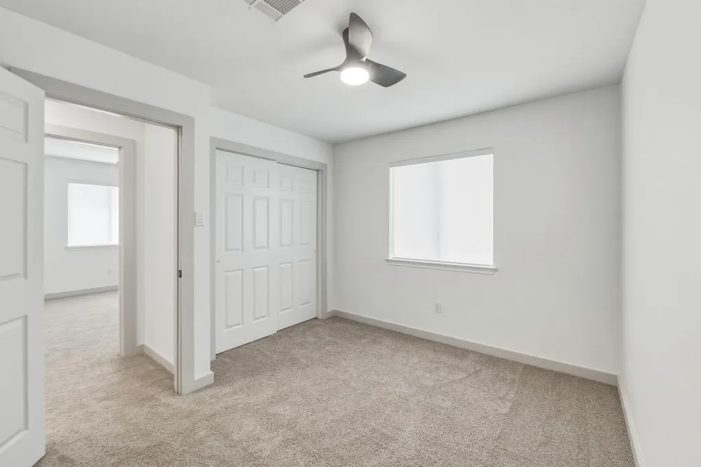 211 Banner Avenue Leander TX 78641