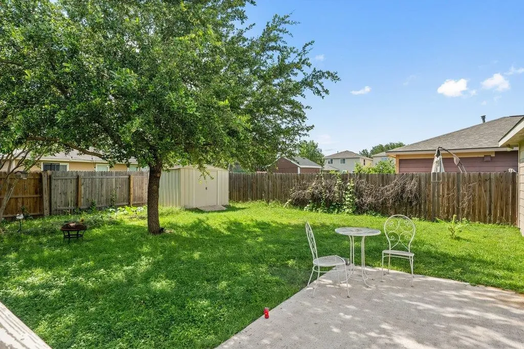13020 Jelly Palm Trail Elgin TX 78621