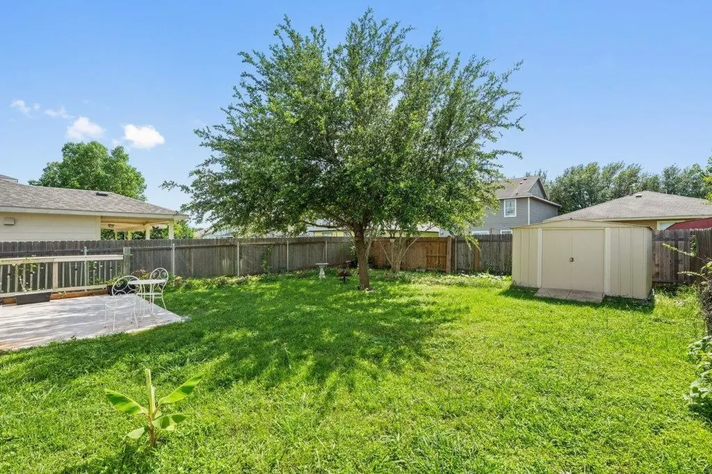 13020 Jelly Palm Trail Elgin TX 78621
