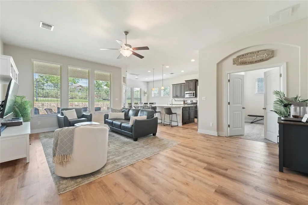 953 Vista Gardens Drive Buda TX 78610