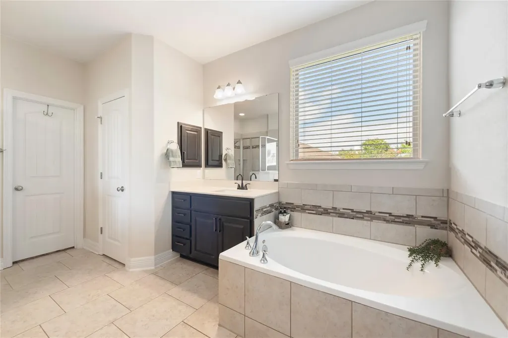 953 Vista Gardens Drive Buda TX 78610
