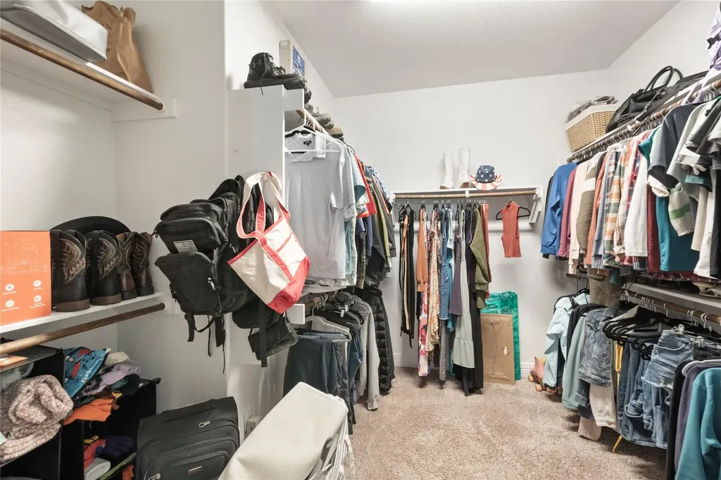 953 Vista Gardens Drive Buda TX 78610