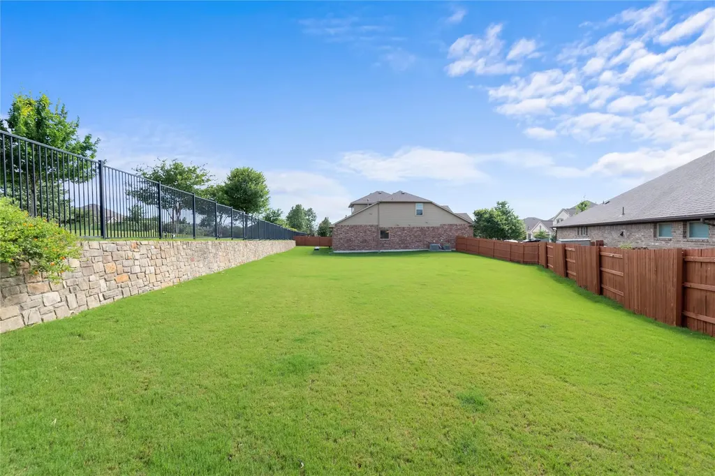 953 Vista Gardens Drive Buda TX 78610