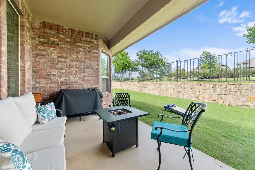 953 Vista Gardens Drive Buda TX 78610