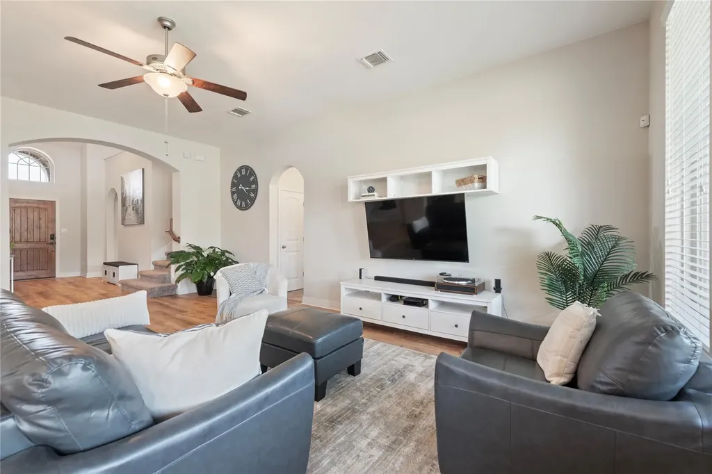 953 Vista Gardens Drive Buda TX 78610