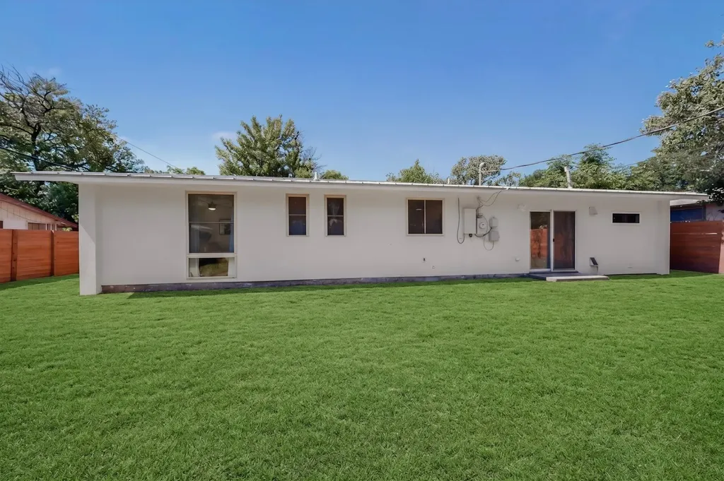 1308 Broadmoor Drive Austin TX 78723