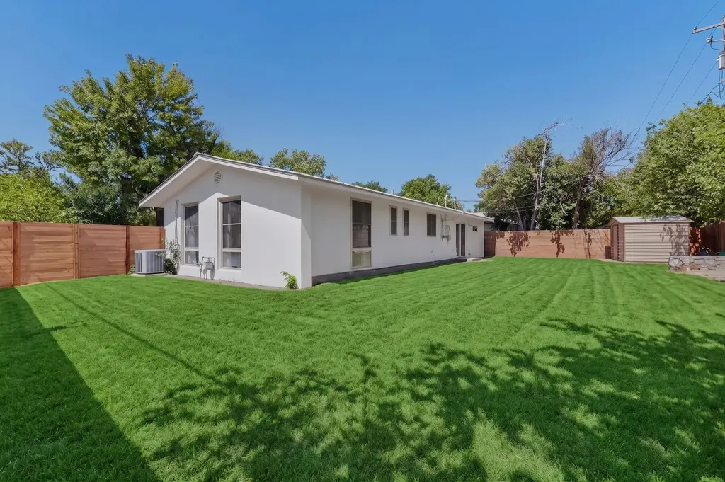 1308 Broadmoor Drive Austin TX 78723