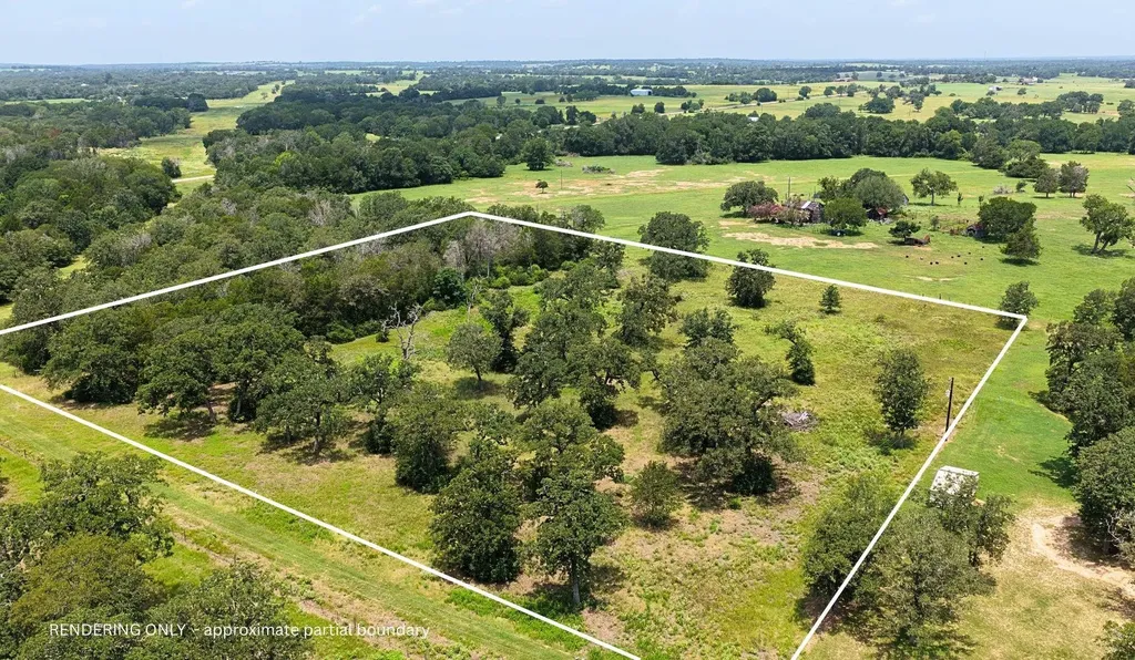 1016 Private Road 7040 Lexington TX 78947