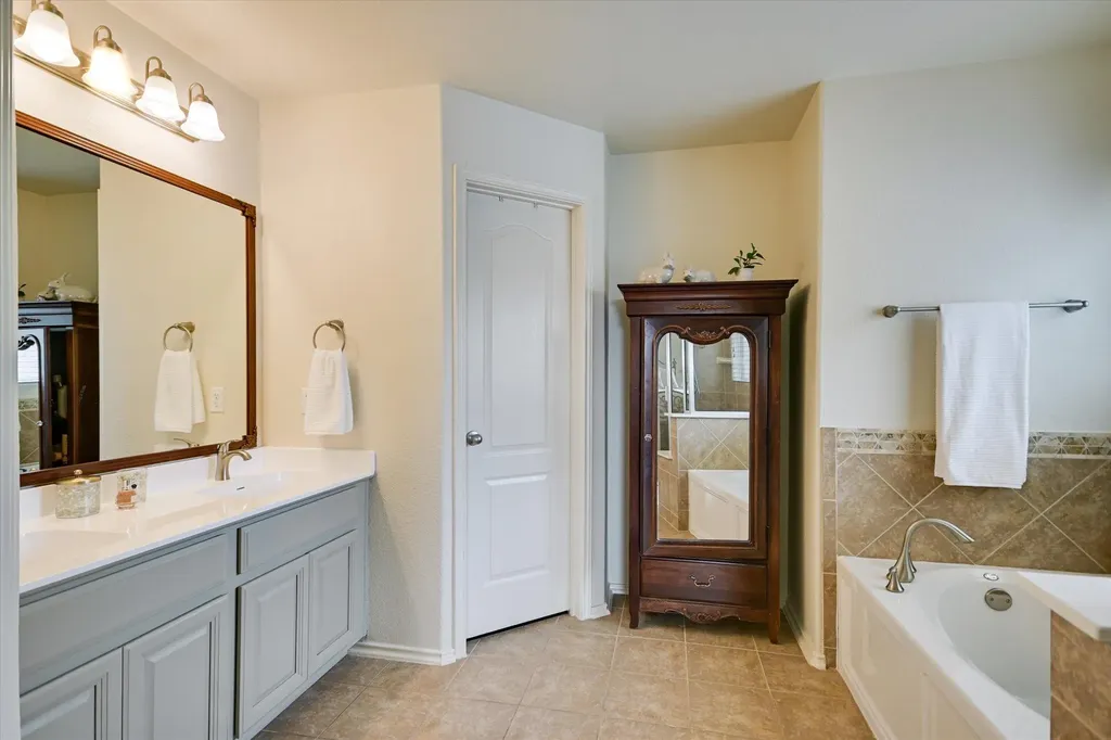 7212 Lookout Bluff Terrace Austin TX 78735