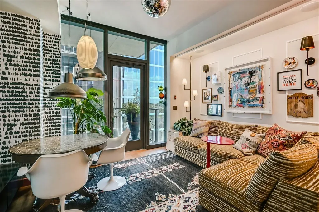 44 East Avenue Austin TX 78701