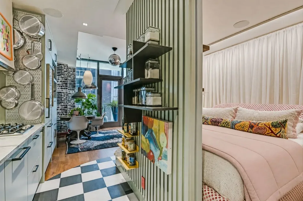 44 East Avenue Austin TX 78701