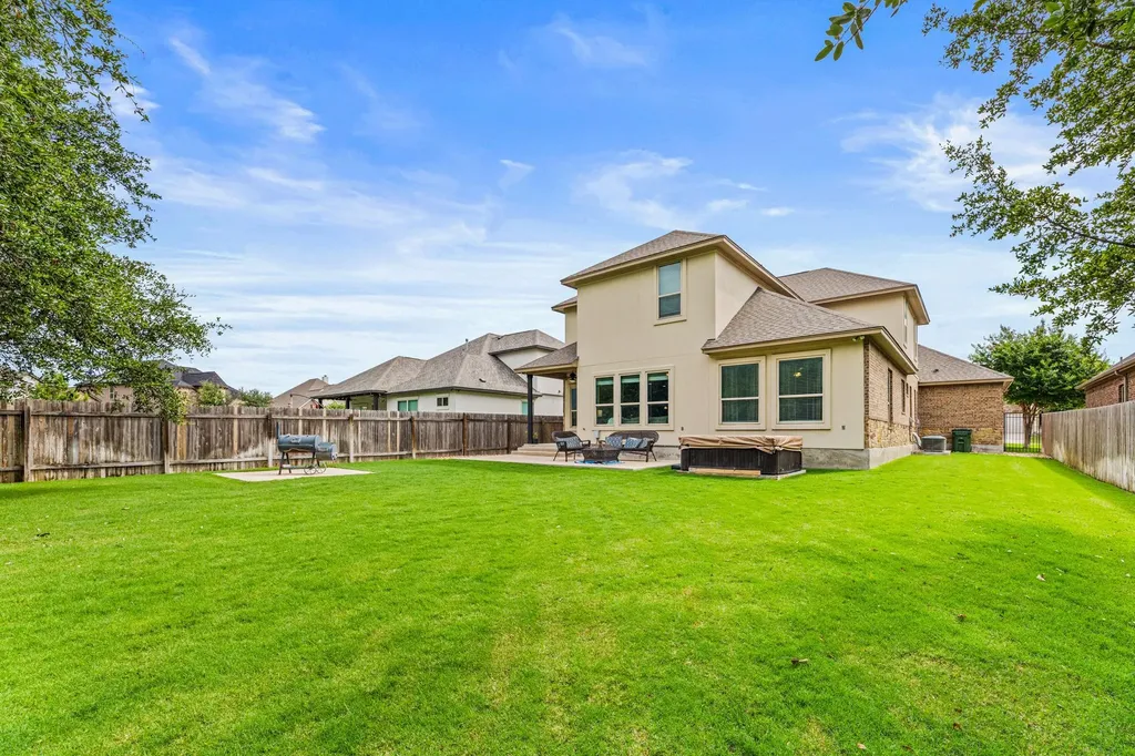 108 Redtail Lane Leander TX 78641
