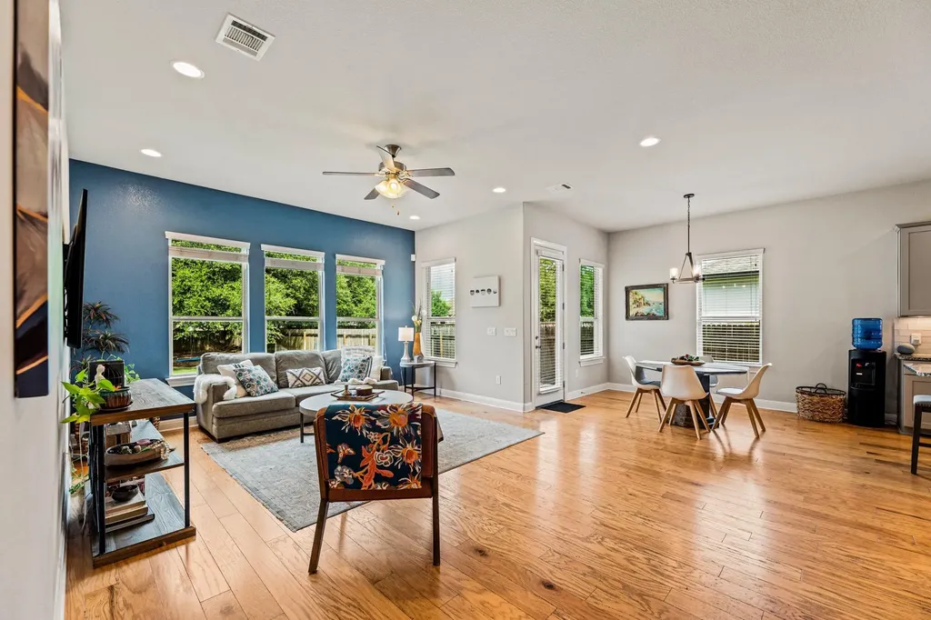 108 Redtail Lane Leander TX 78641