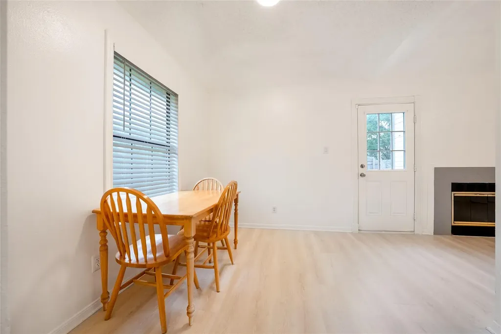 1702 Ireland Drive Leander TX 78641