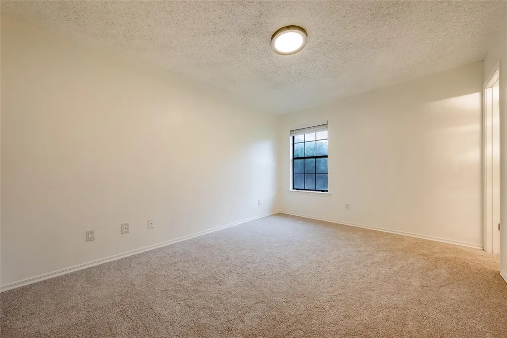 1702 Ireland Drive Leander TX 78641