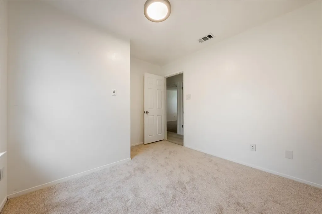 1702 Ireland Drive Leander TX 78641