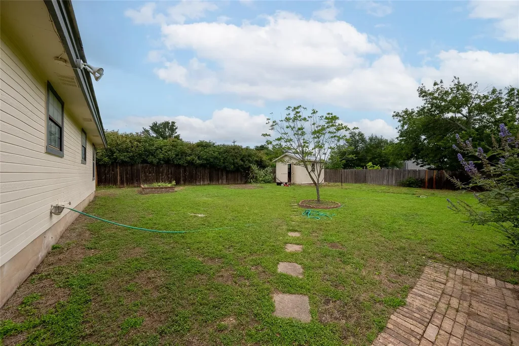 1702 Ireland Drive Leander TX 78641