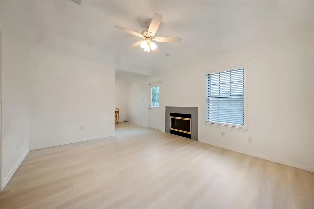 1702 Ireland Drive Leander TX 78641