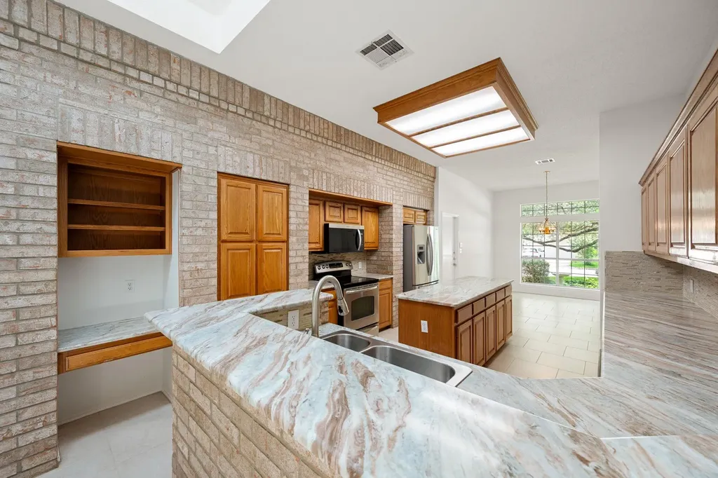 707 Ridge View Drive Leander TX 78641