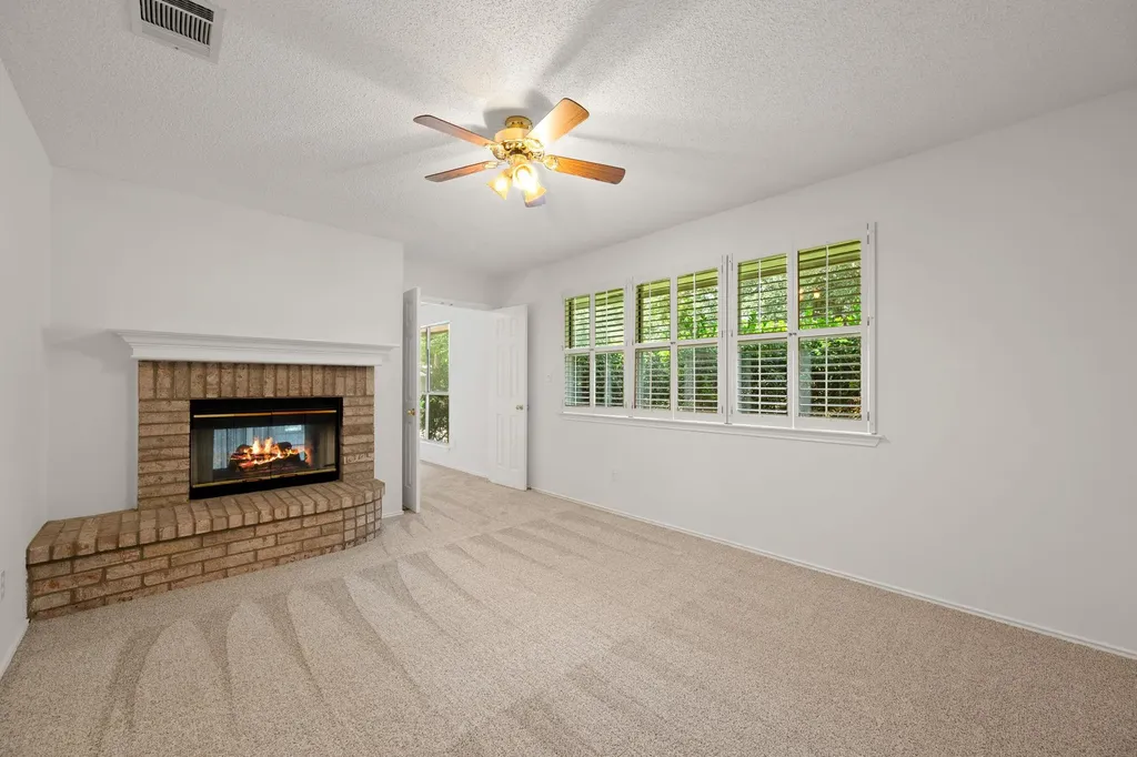 707 Ridge View Drive Leander TX 78641