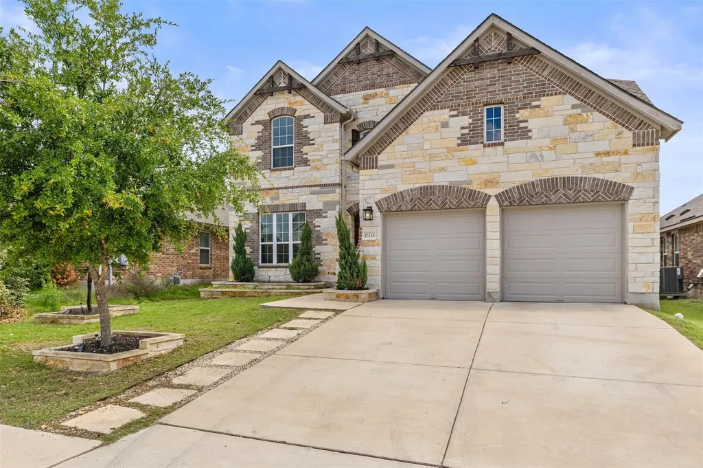 17233 Borromeo Avenue Pflugerville TX 78660