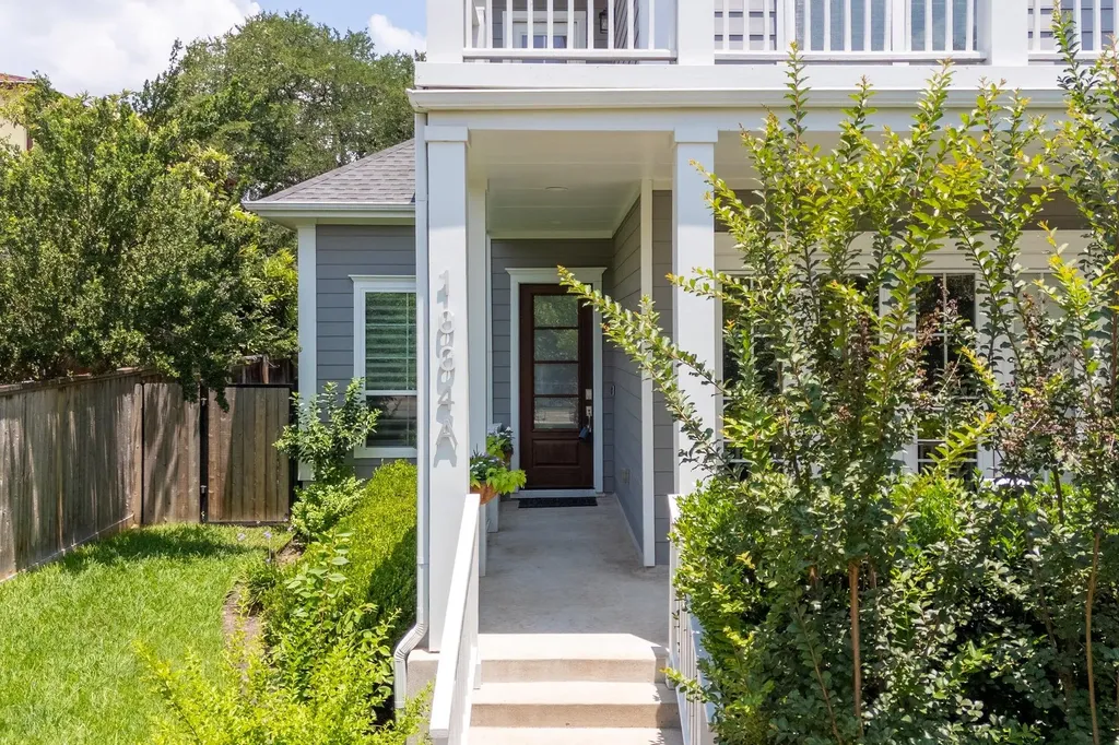 1004 E 13th Street Austin TX 78702