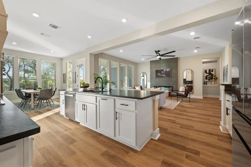 2345 Beebalm Street Leander TX 78641