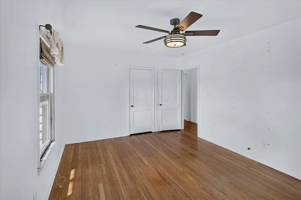 5701 Link Avenue Austin TX 78752