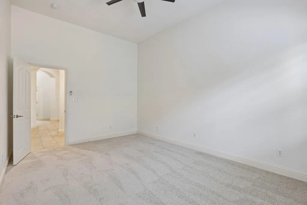 1017 Horseback Hollow Austin TX 78732