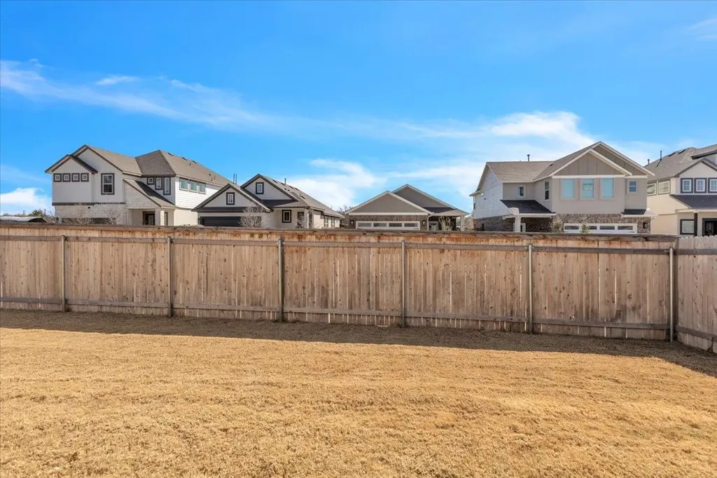12620 Penguin Path Manor TX 78653