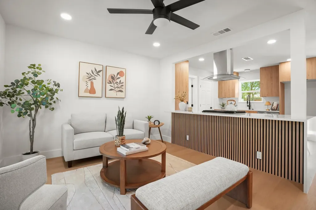 5713 Glenhollow Path Austin TX 78745