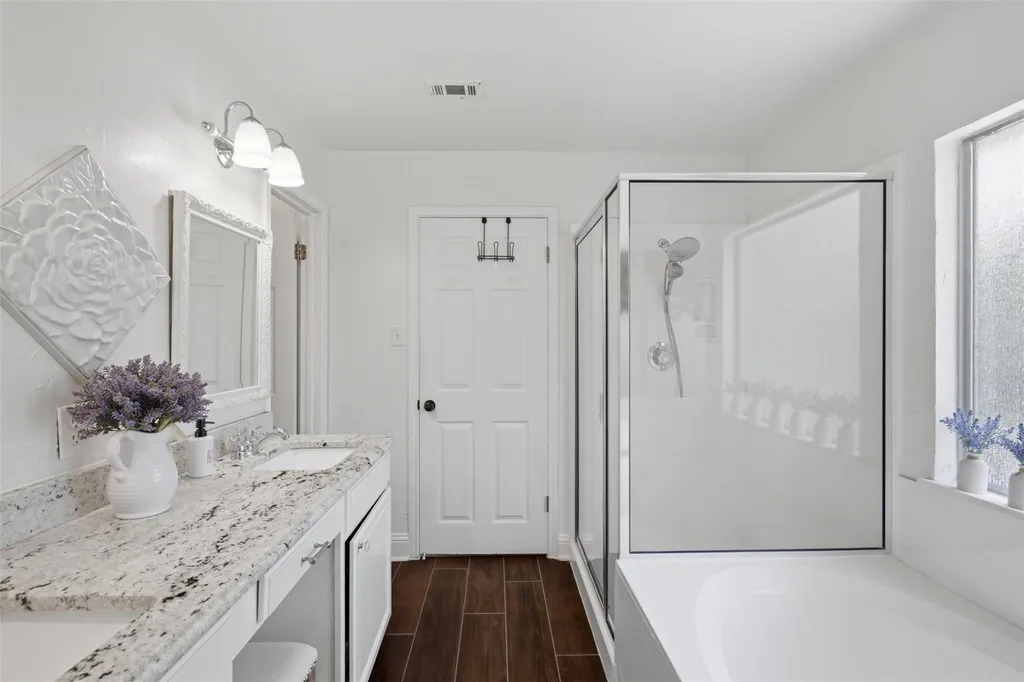 306 Thunderbay Drive Georgetown TX 78626