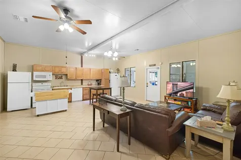 2997 County Road 258 Cameron TX 76520